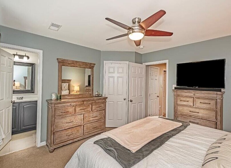 Building Photo - 307 Wealdstone Rd