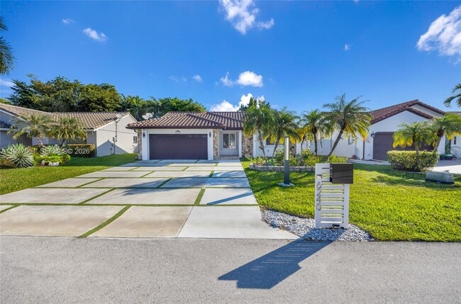 Building Photo - 6240 Gauntlet Hall Ln