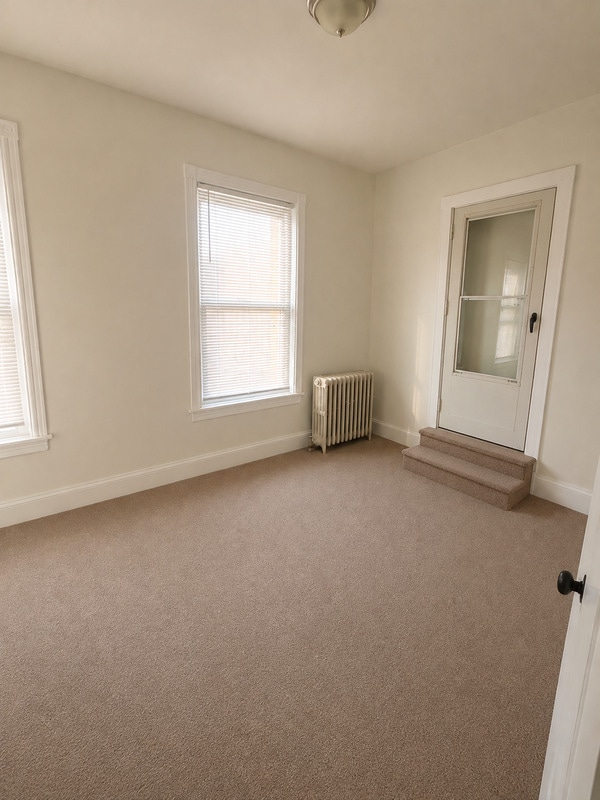 Building Photo - 1627 Wolf St