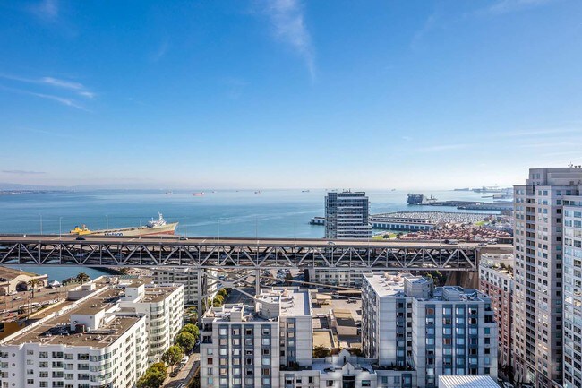 Building Photo - Stunning LUMINA Condo with Bay Views