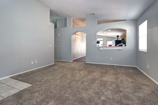 Building Photo - 3829 White Quail Ct