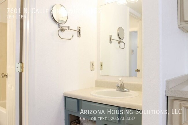 Building Photo - 7601 N Calle Sin Envidia