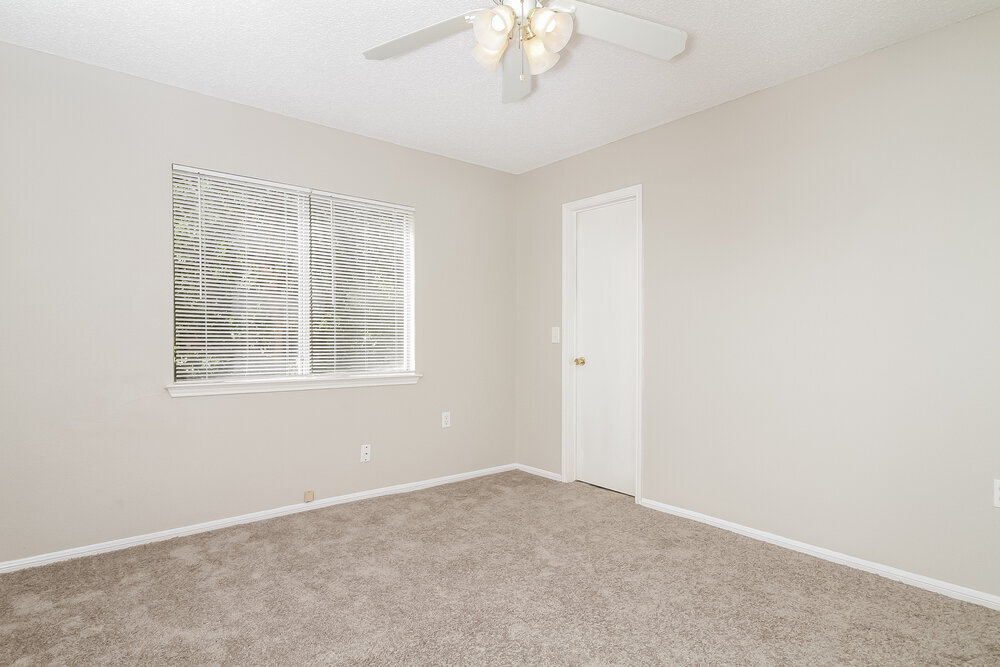 Building Photo - 6803 Highland Bluffs