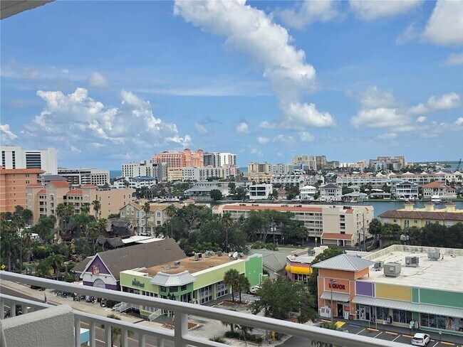 Building Photo - 675 S Gulfview Blvd