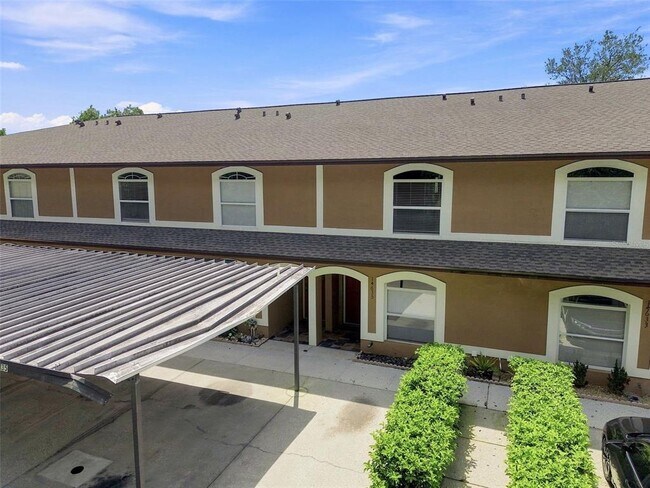 Building Photo - 14635 Par Club Cir
