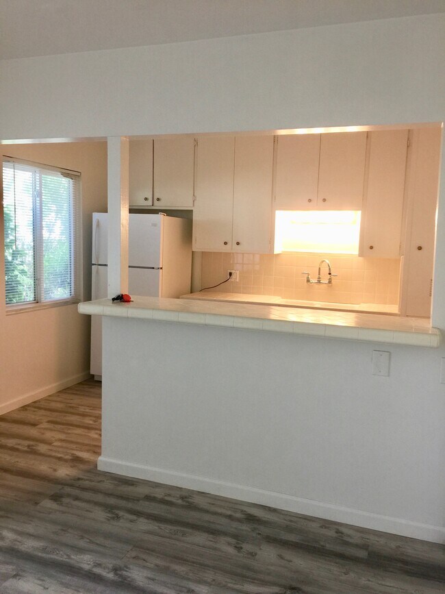 Building Photo - 11333 Venice Blvd