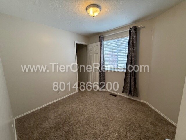 Building Photo - NO DEPOSIT option available for qualified renters!