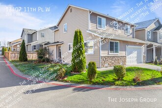 Building Photo - 13407 11th Pl W
