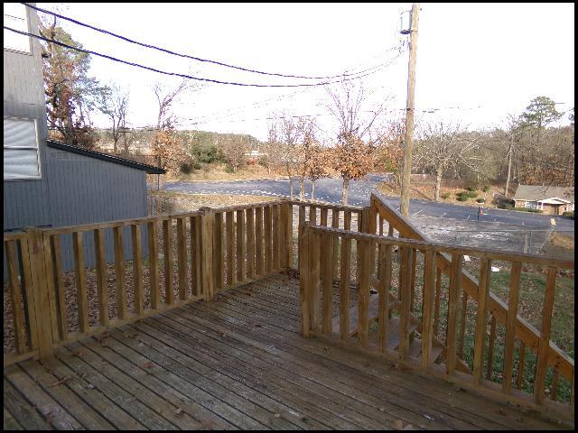 Building Photo - 1805 Sanford Dr