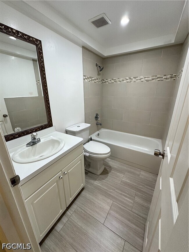 Building Photo - 6136 Whiskey Creek Dr