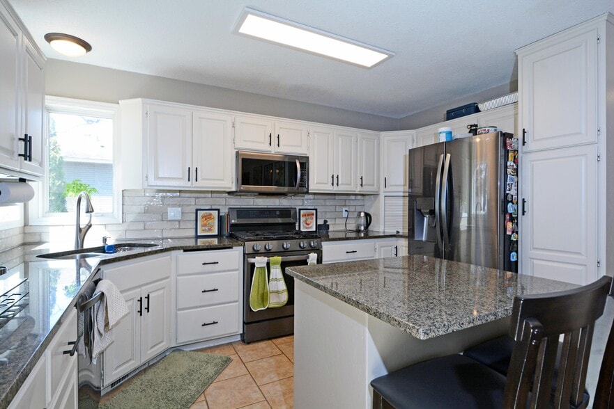 Building Photo - 2276 130th Ave NW