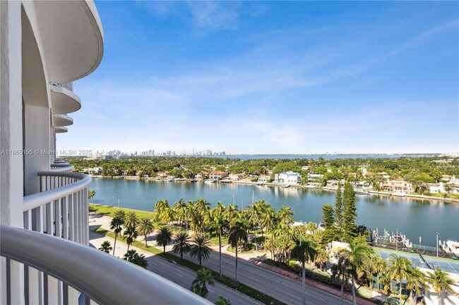 Building Photo - 5401 Collins Ave
