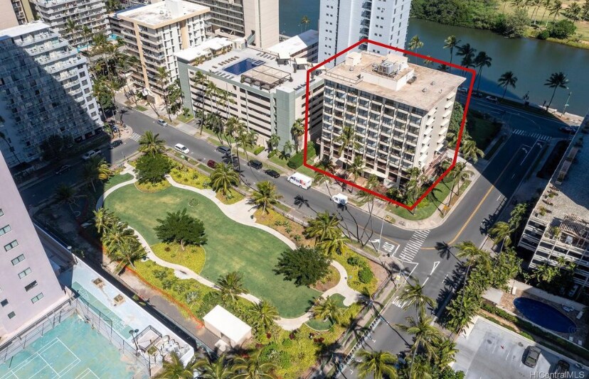 Building Photo - 440 Seaside Ave