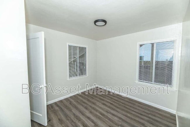 Building Photo - 3021 California St