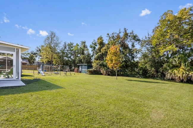 Building Photo - 114 Lassere Cir