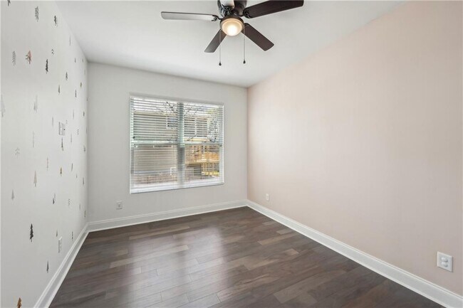 Building Photo - 3087 Alston Dr