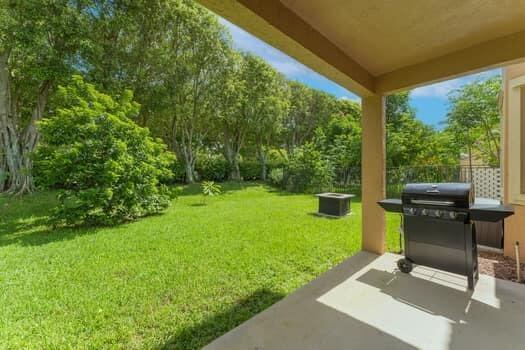 Building Photo - 9662 Wyeth Ct