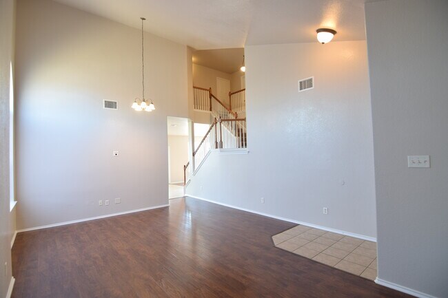 Building Photo - 5804 Drystone Ln