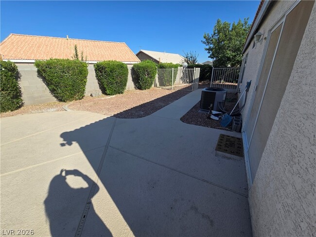 Building Photo - 5120 Wedmore Ct