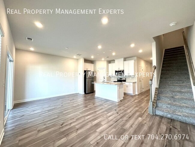 Building Photo - 3940 Shider Ln