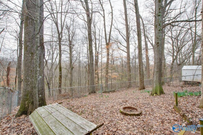 Building Photo - 143 Rebecca Pines Dr