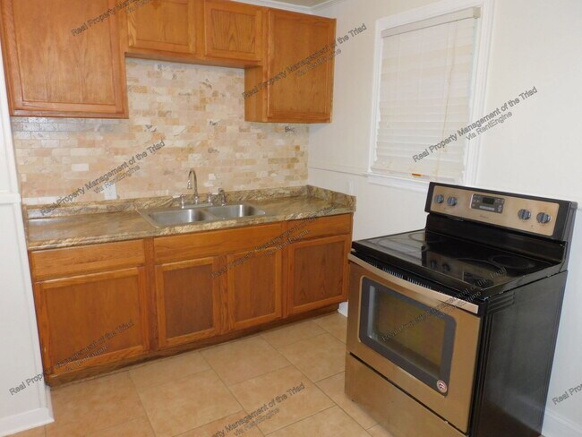 Building Photo - 2807 Konnoak Dr