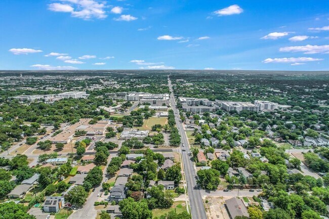 Building Photo - 2414 E Martin Luther King Jr Blvd