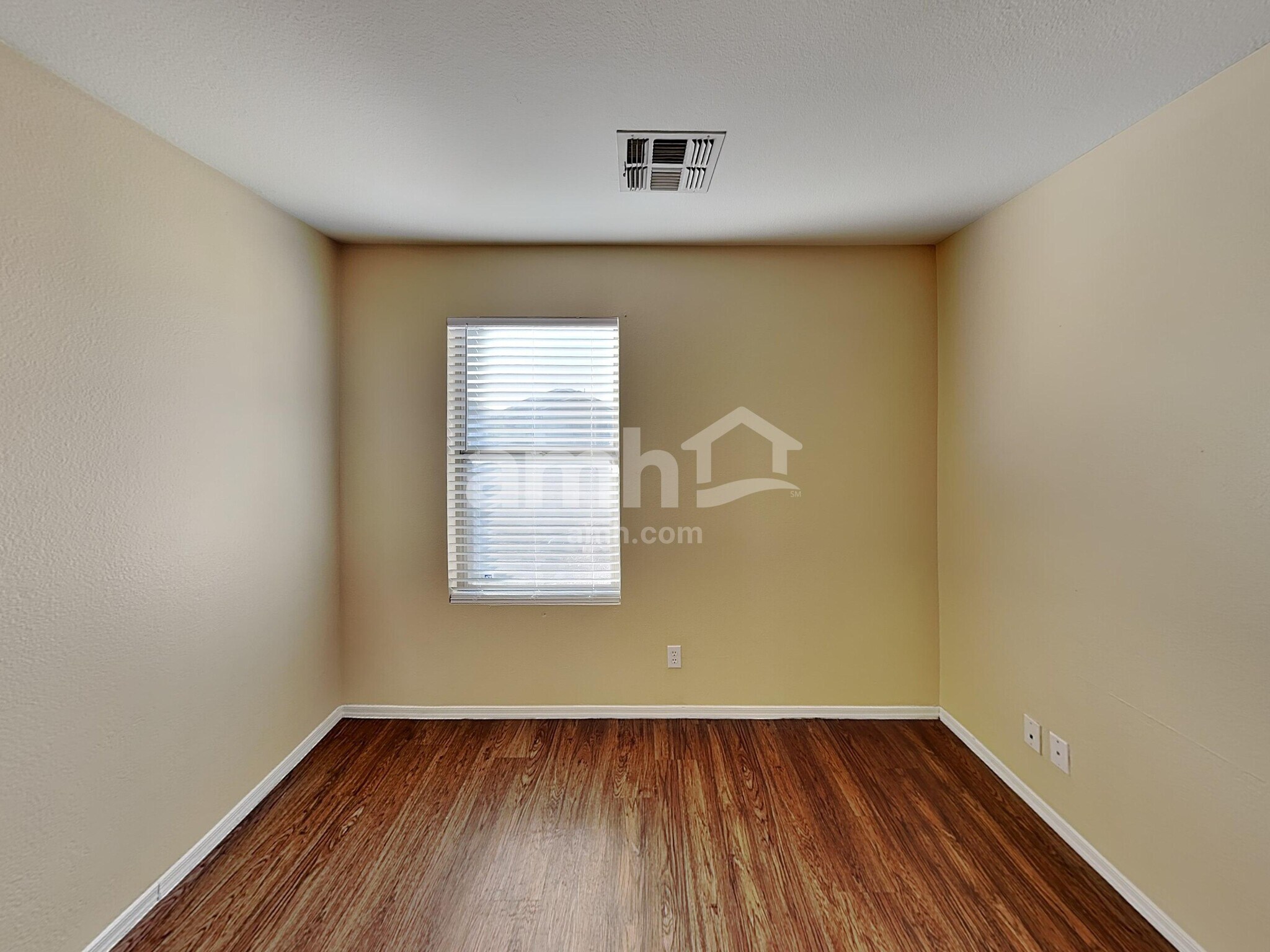 Building Photo - 10530 W Carlota Ln