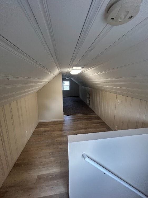 Building Photo - 2245 Pinewood Dr