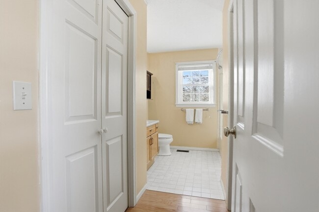 Building Photo - 1 Ernies Dr