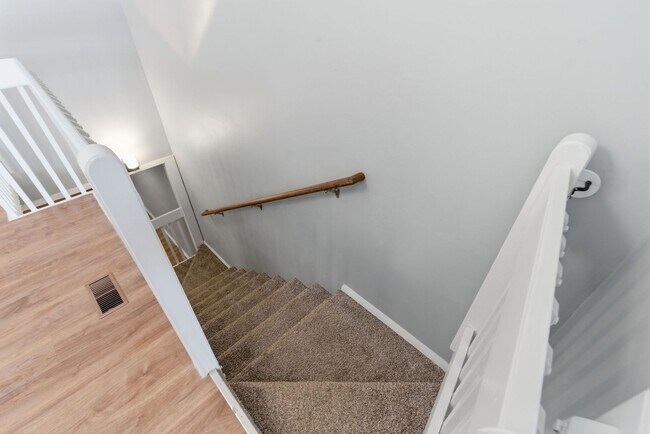 Building Photo - 3460 E Catalpa St