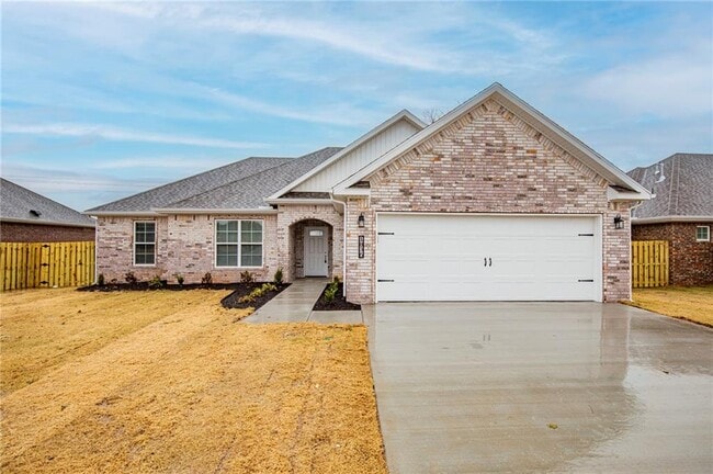 Building Photo - 1836 Seay Cir