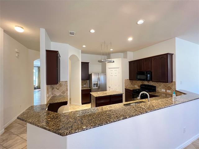 Building Photo - 4120 Colina Ave