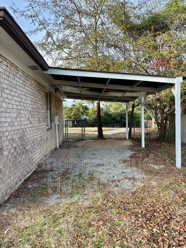 Building Photo - 263 Fairfax Pl