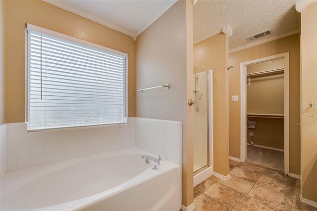 Building Photo - 728 Quail Dr