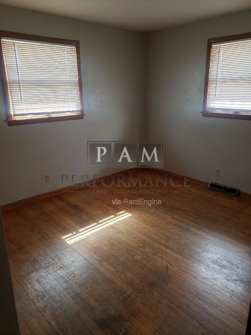 Building Photo - 1550 Augusta St