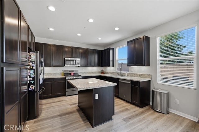 Building Photo - 1176 Woodbury Ln