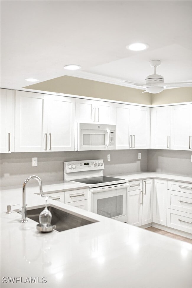 Building Photo - 21 Bluebill Ave