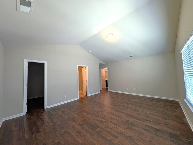 Building Photo - Charming home located in the Apple Creek Community in Dallas NC!