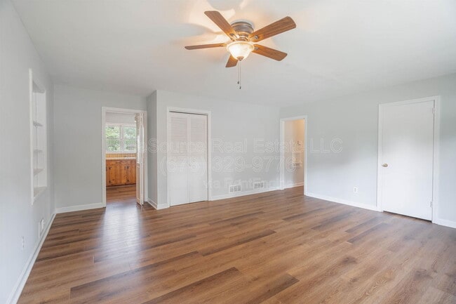 Building Photo - 1248 Cliffwood Dr