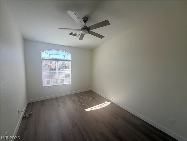 Building Photo - 5402 Snake Ln