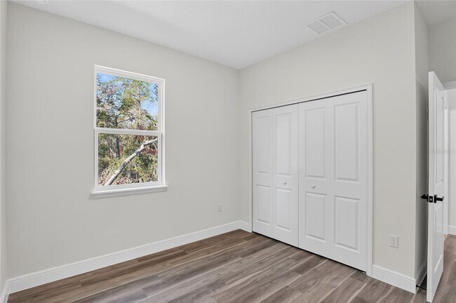 Building Photo - 8162 N Maltese Dr