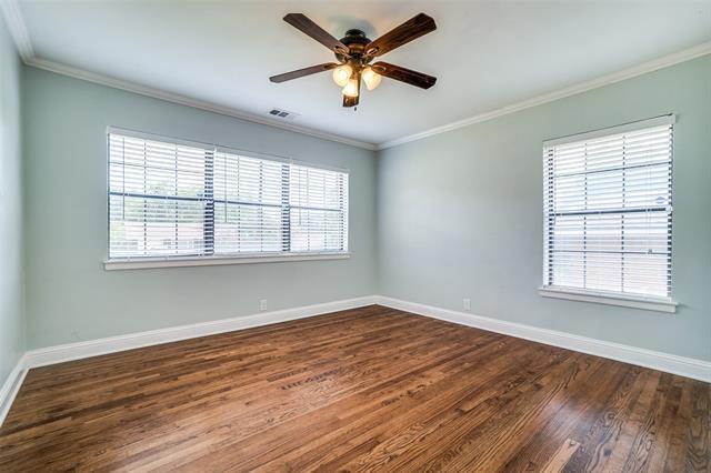 Building Photo - 851 Peavy Rd