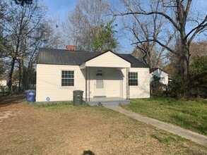 Building Photo - 2 Bed / 1 Bath House on Dunn