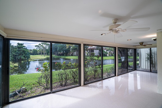 Building Photo - 8410 Cypress Ln