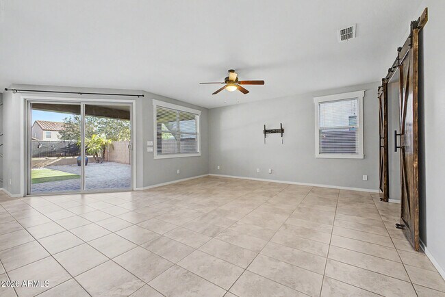 Building Photo - 1041 Glen Canyon Dr