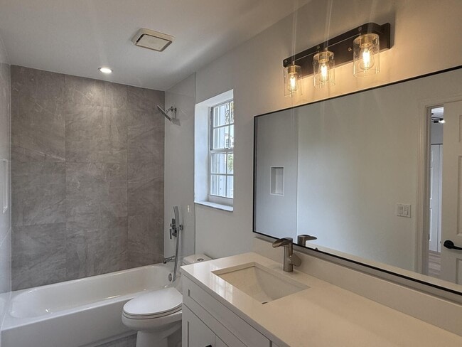 Building Photo - 7218 Panache Way