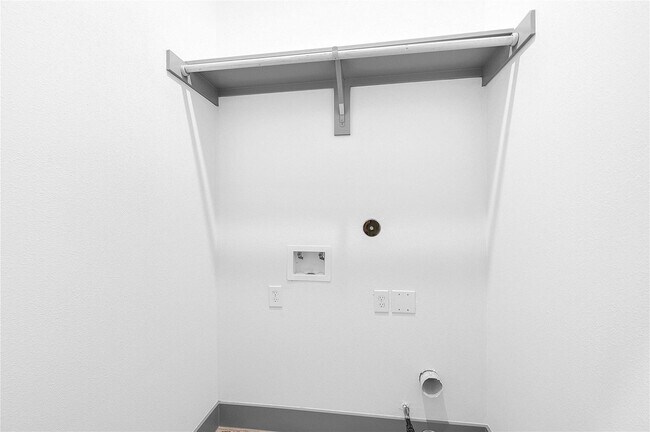 Building Photo - Bunche Duplexes