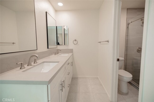 Building Photo - 33816 Castano Dr