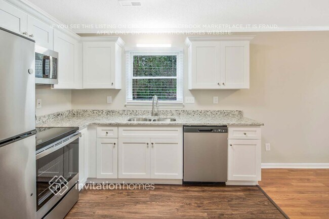 Building Photo - 7101 Thatcher Ct